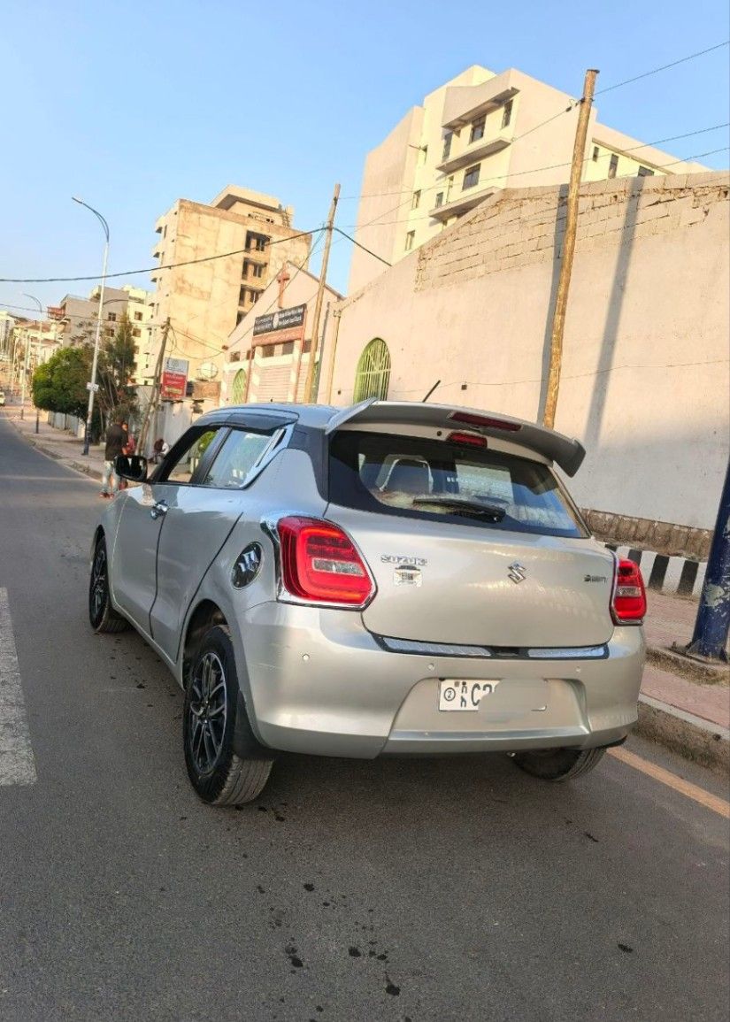 suzuki Swift - Image