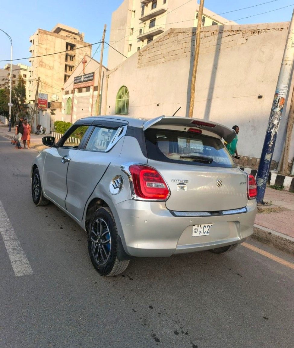 suzuki Swift - Image