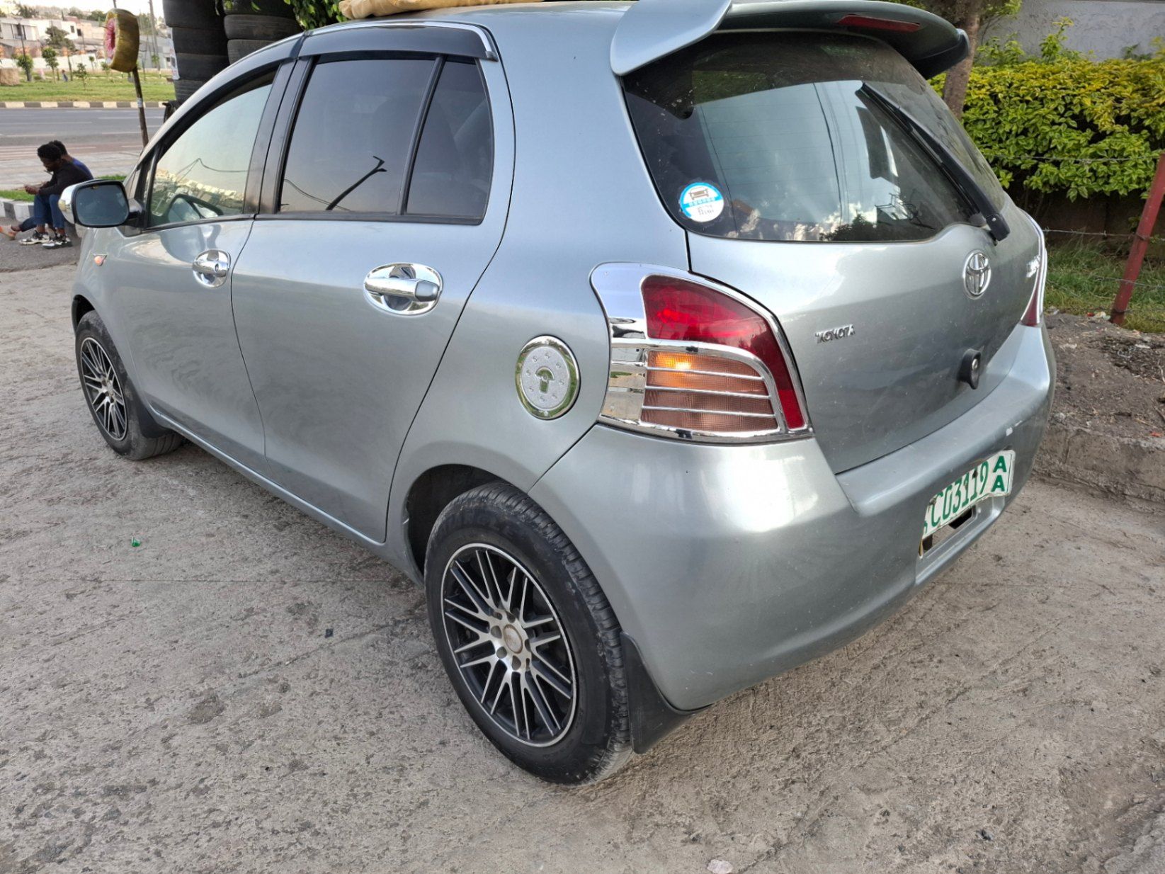 TOYOTA YARIS AUTOMATIC - Image