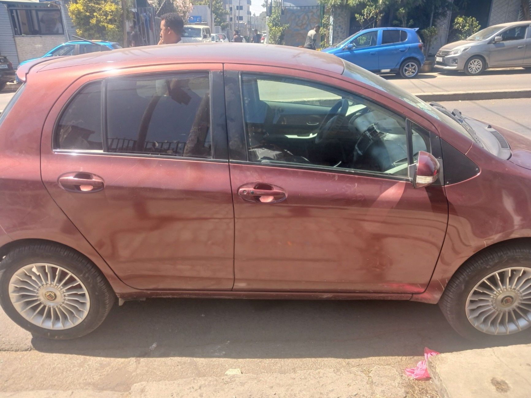 Toyota Yaris Compact 2010 - Image