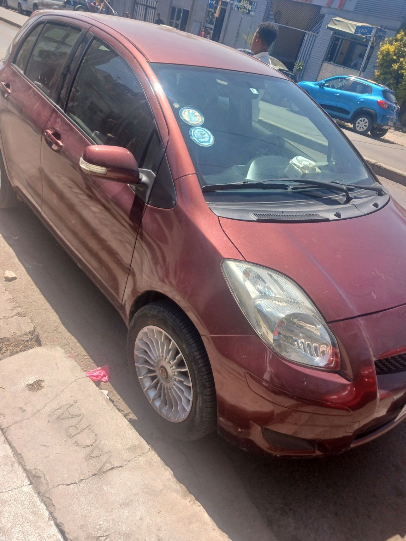 Toyota Yaris Compact 2010 - Image