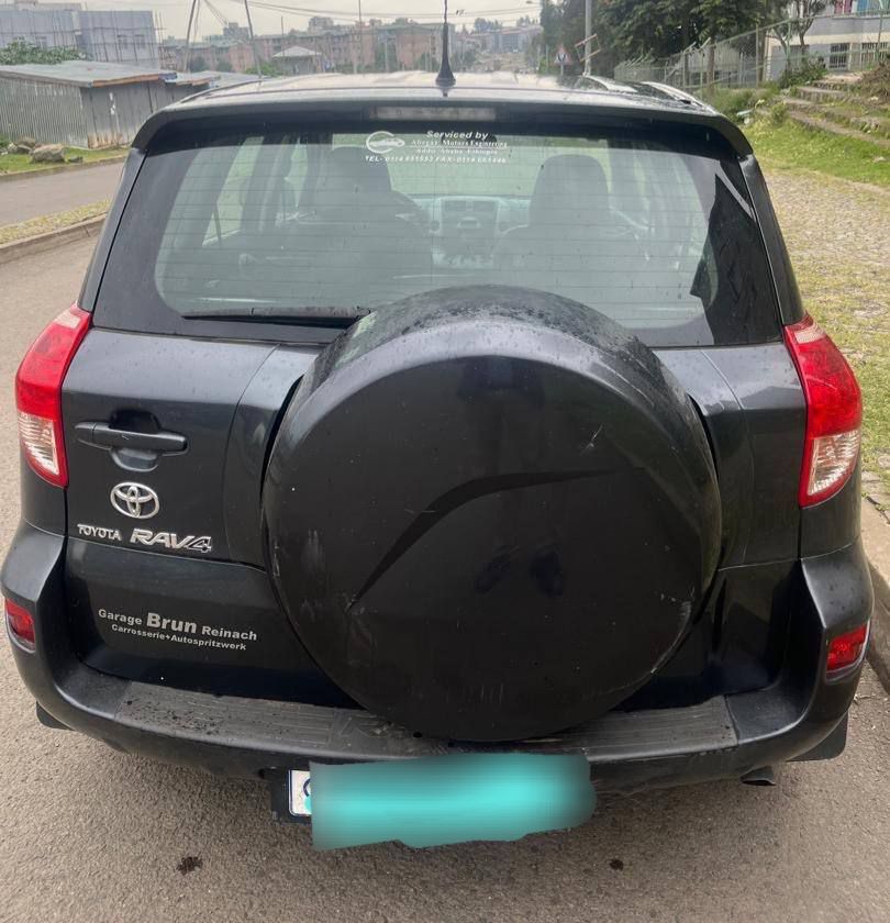 Automatic Rav4,2007,Europe,2.0cc,excellent condition!! - Image