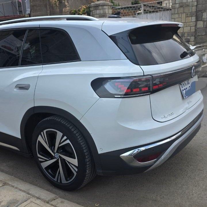 Volkswagen,ID.6,2022/12th month,new car!!