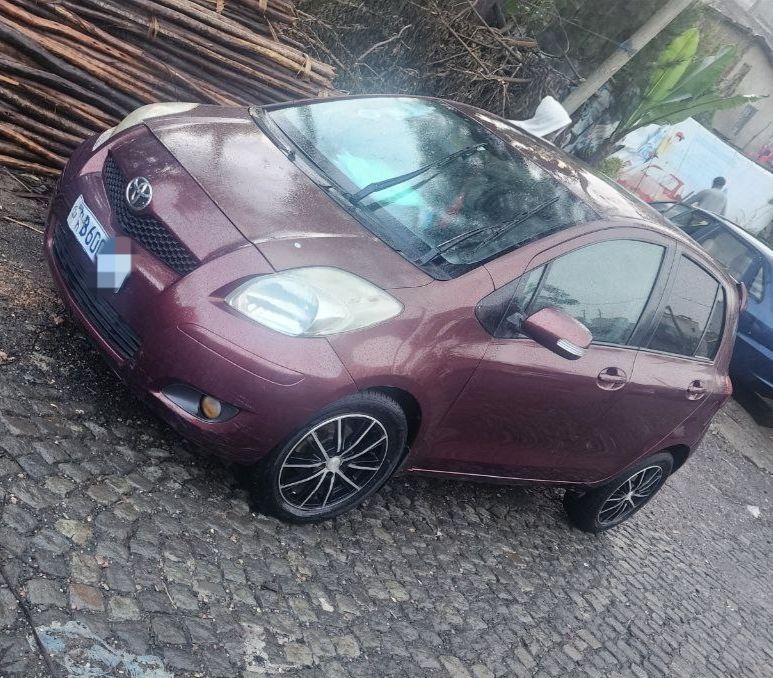 Toyota yaris 2010