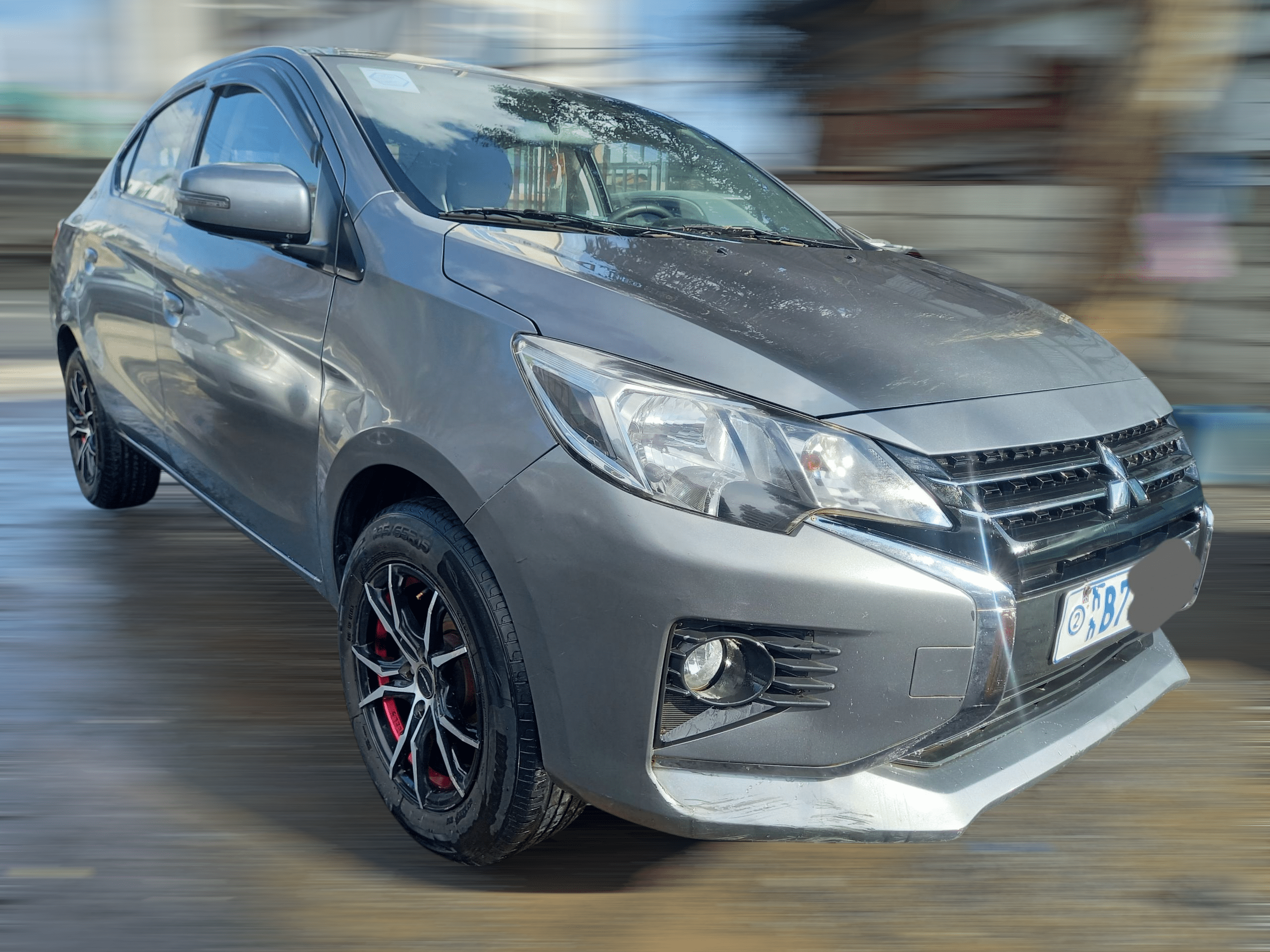 Mitsubishi Attrage - Image