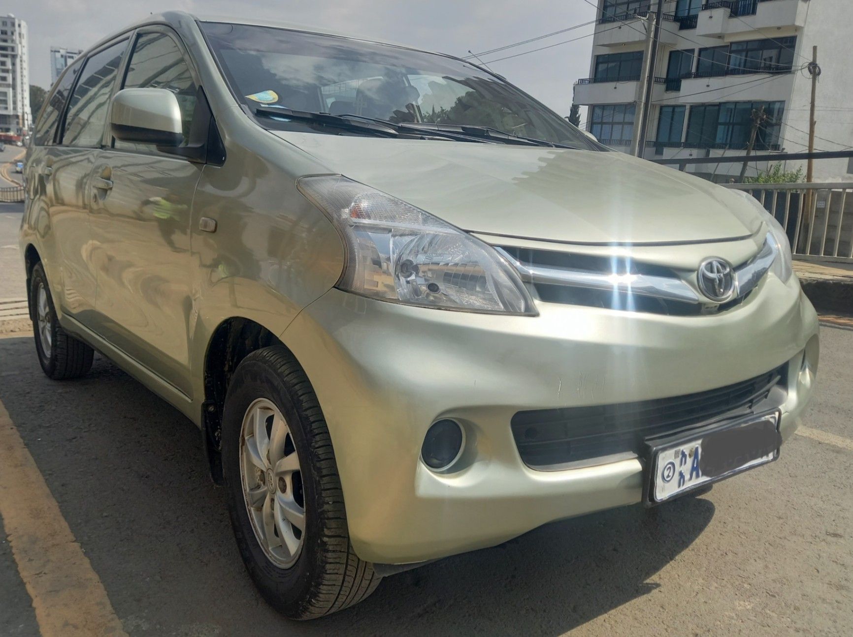 Toyota Avanza (7 Seat)
