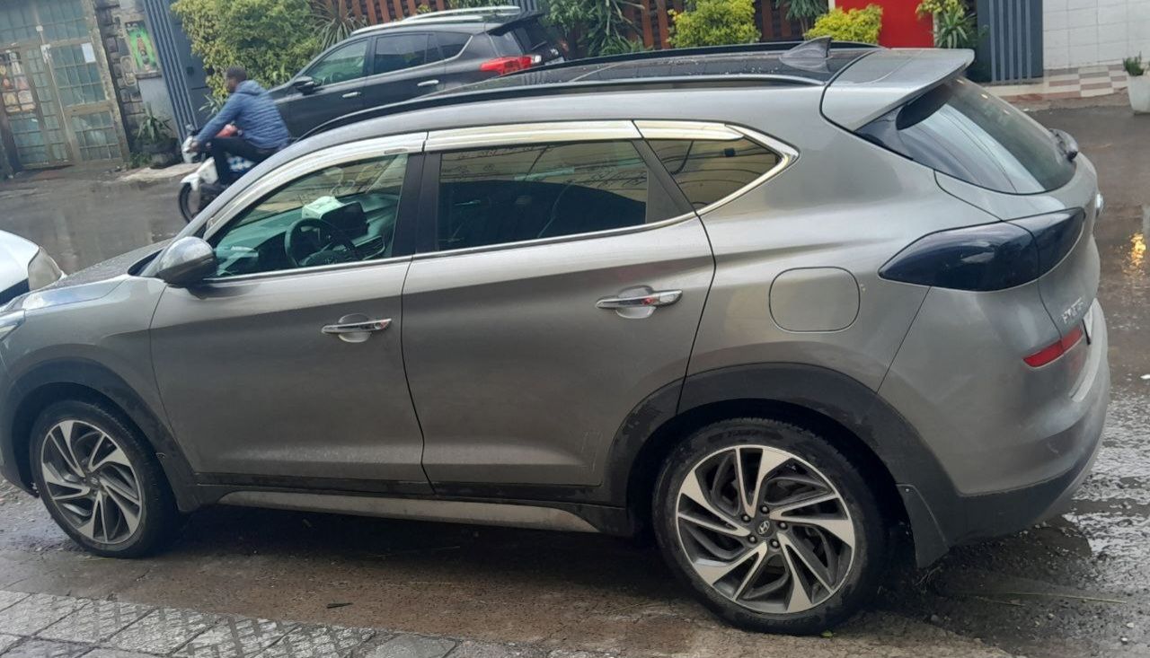 Hyundai Tucson,2020,excellent condition!! - Image