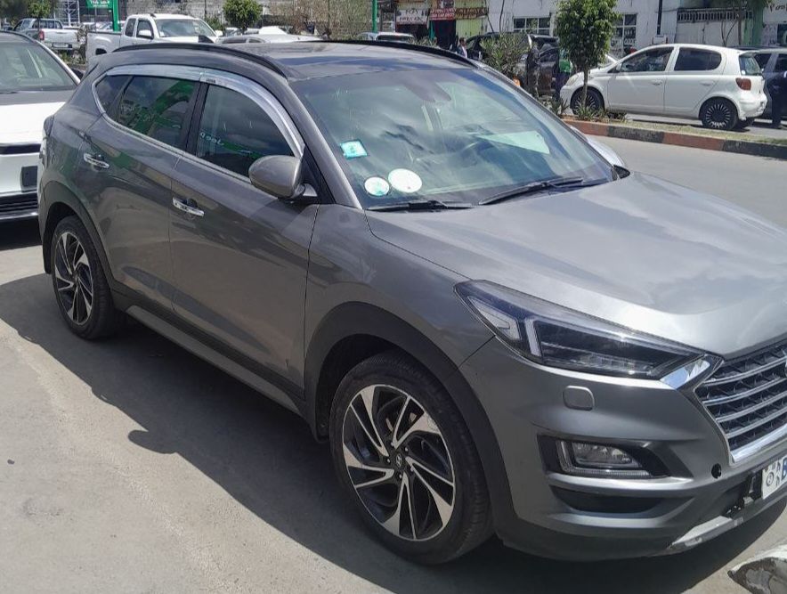 Hyundai Tucson,2020,excellent condition!! - Image