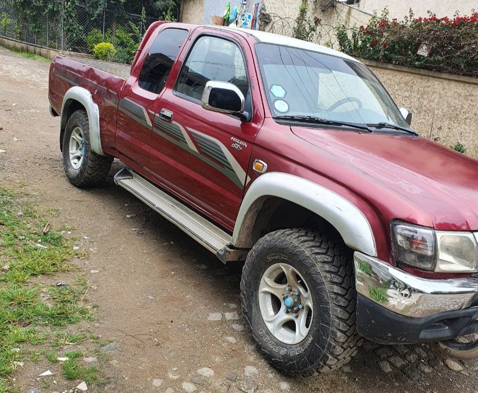Toyota D4D Pickup,2002,full option,excellent condition!!