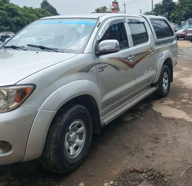 Toyota D4D (Double CAB) - Image