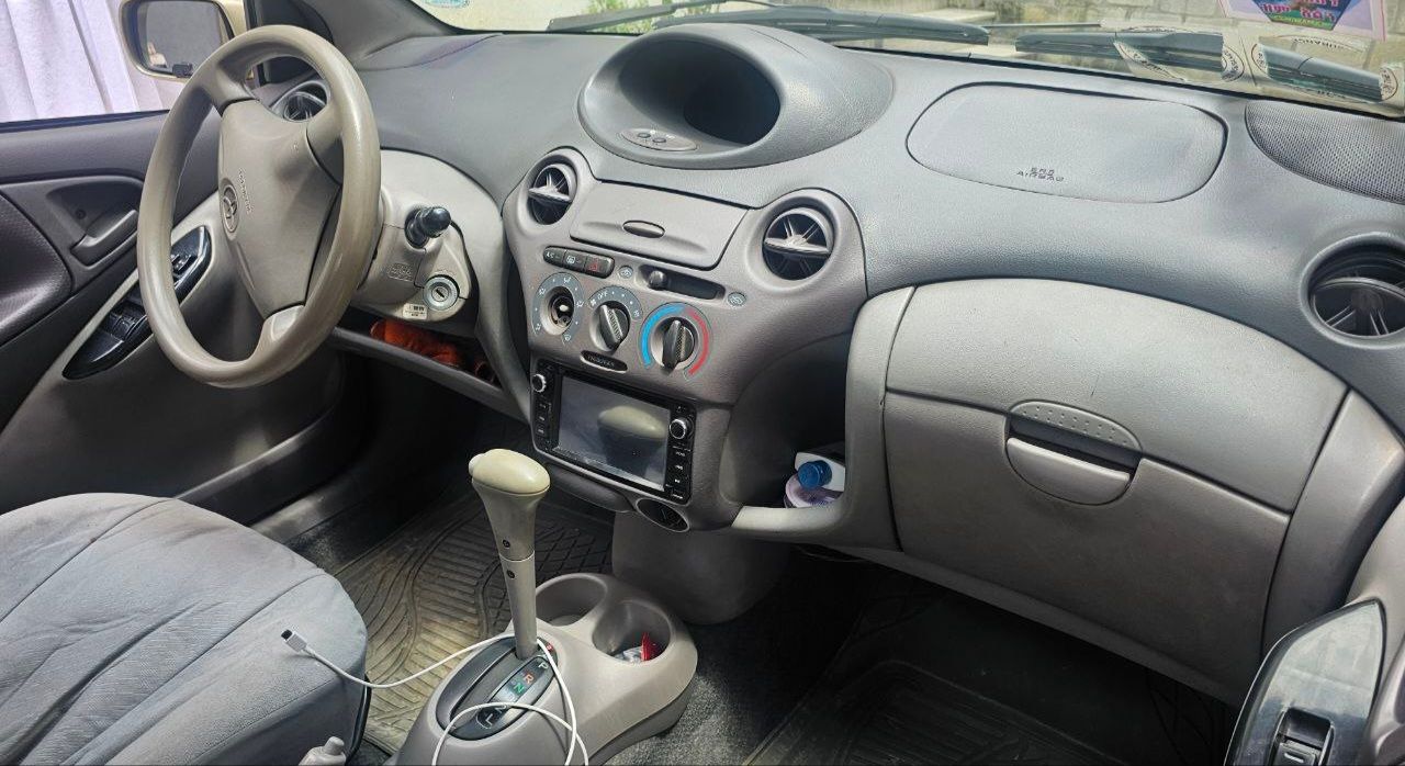 Toyota Platz (Real) - Image