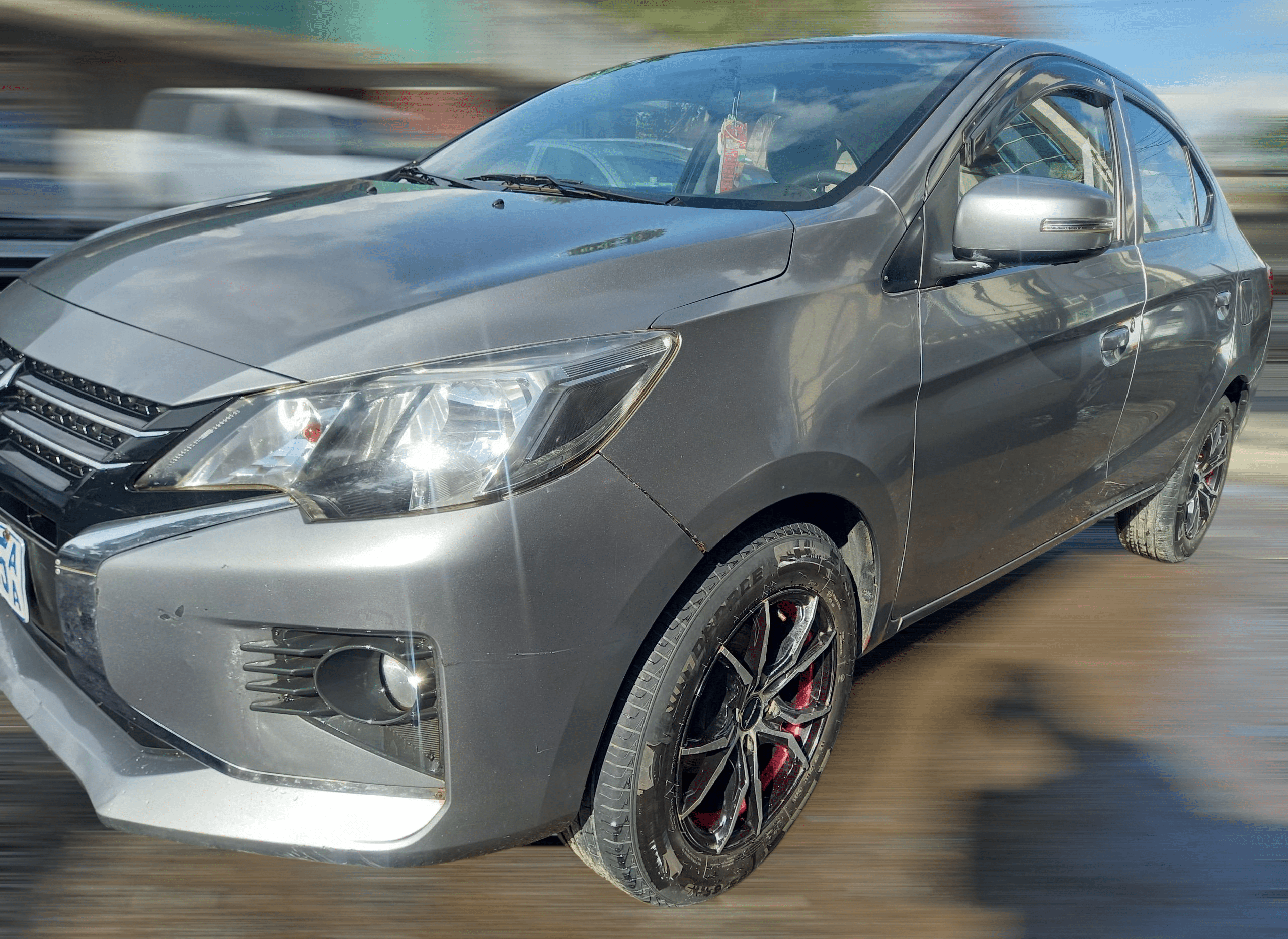 Mitsubishi Attrage - Image