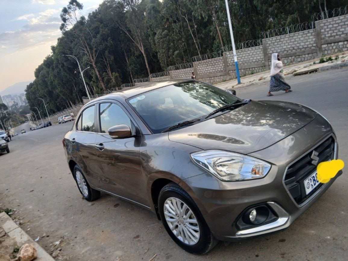 Suzuki Dzire - Image