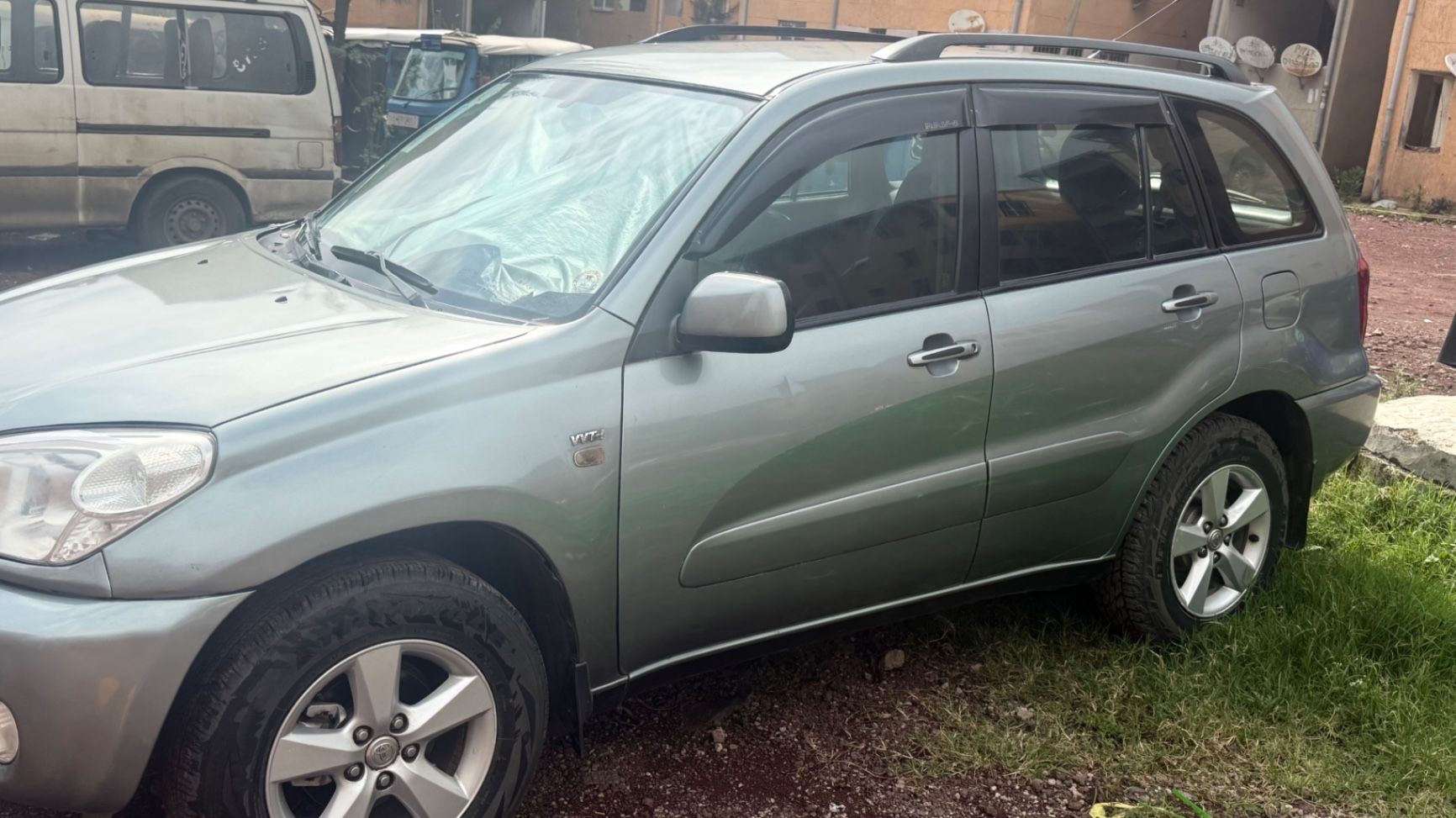 Toyota Rav 4 2005/11 - Image