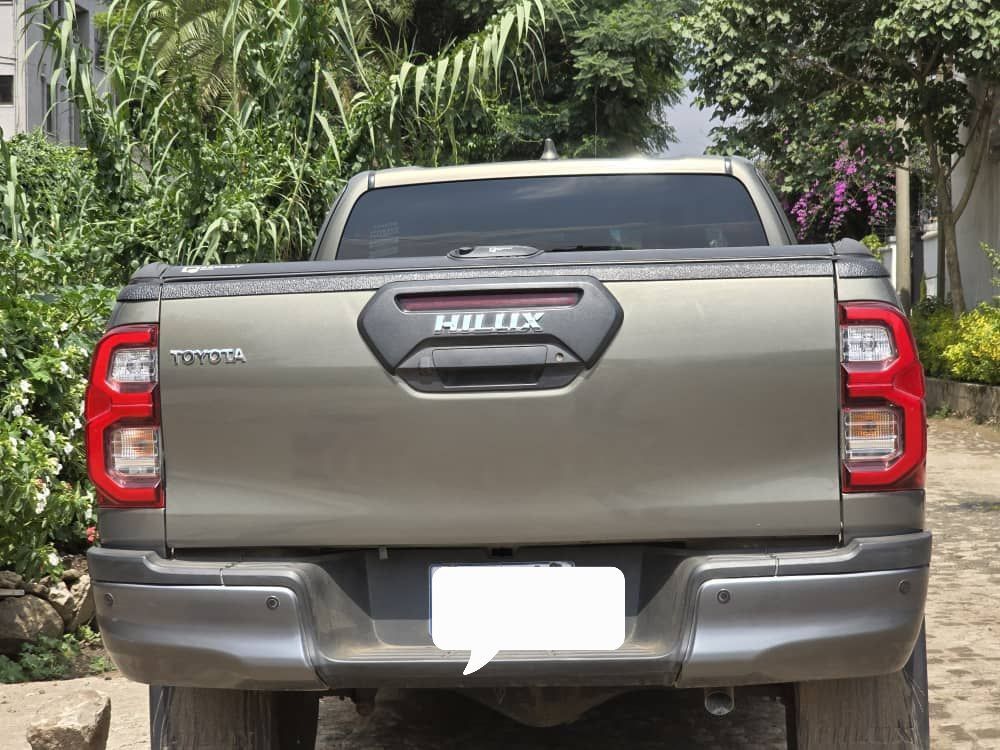 Toyota Hilux Invicible kingcap 2024 - Image