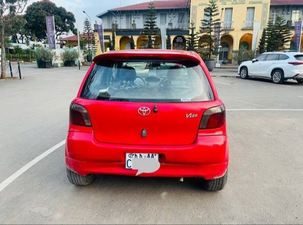 Toyota Vitz 2001 - Image