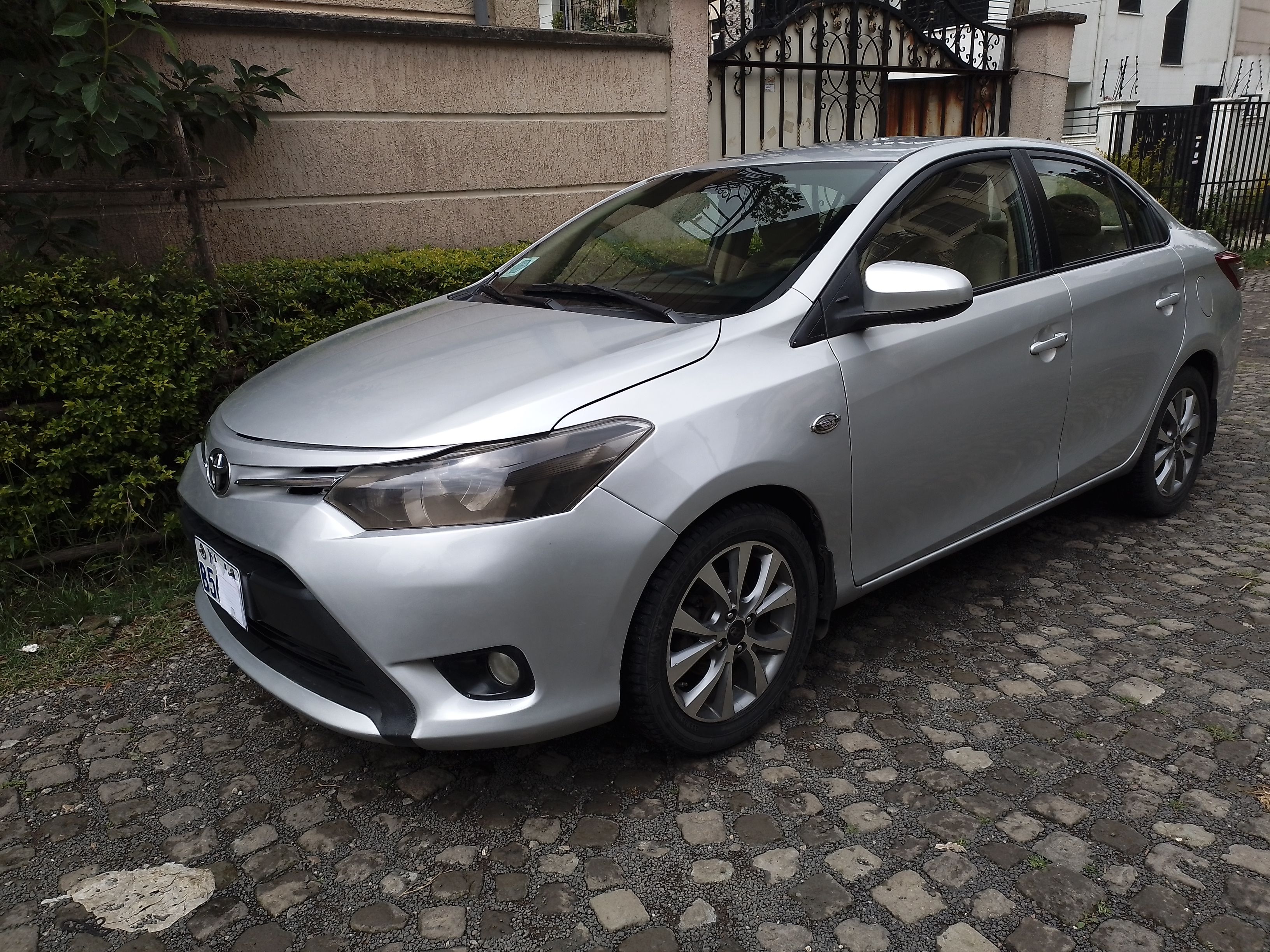 Toyota Yaris 2015 - Image