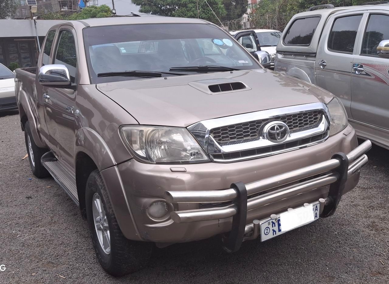 Toyota Pickup,King Cab,D4D,2012,excellent condition!!