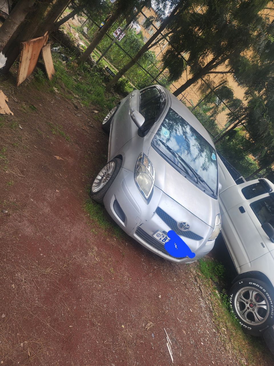 Toyota yaris compact 2010 - Image