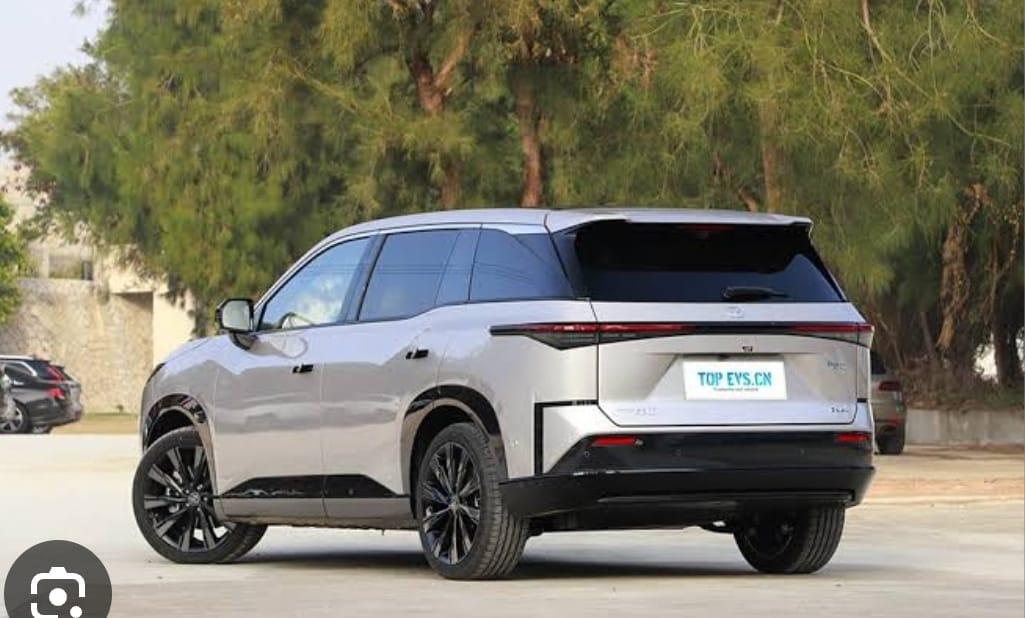 Toyota BZ3X 610km 2025