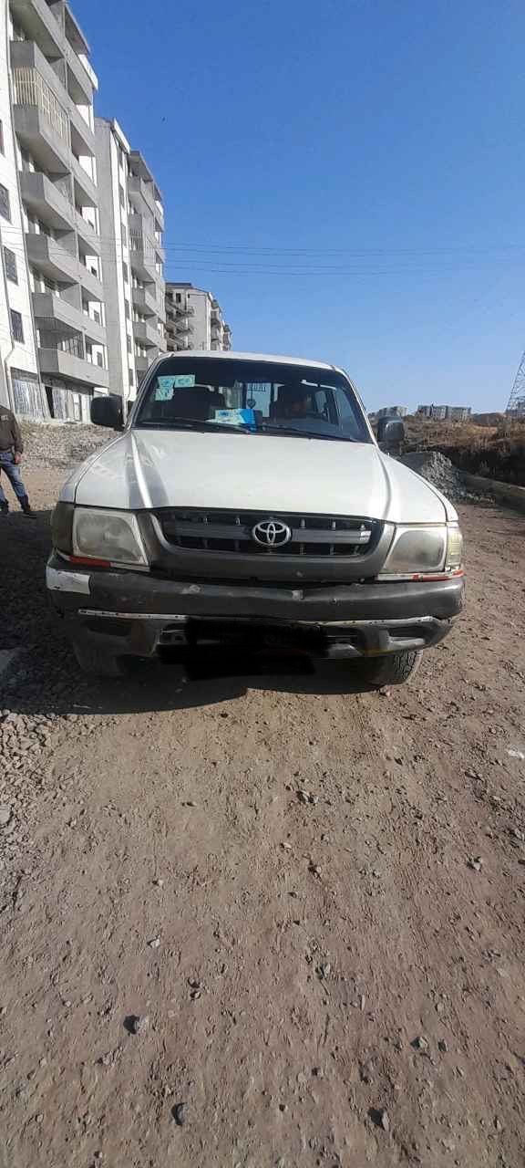 Toyota 2005 double cap pickup - Image