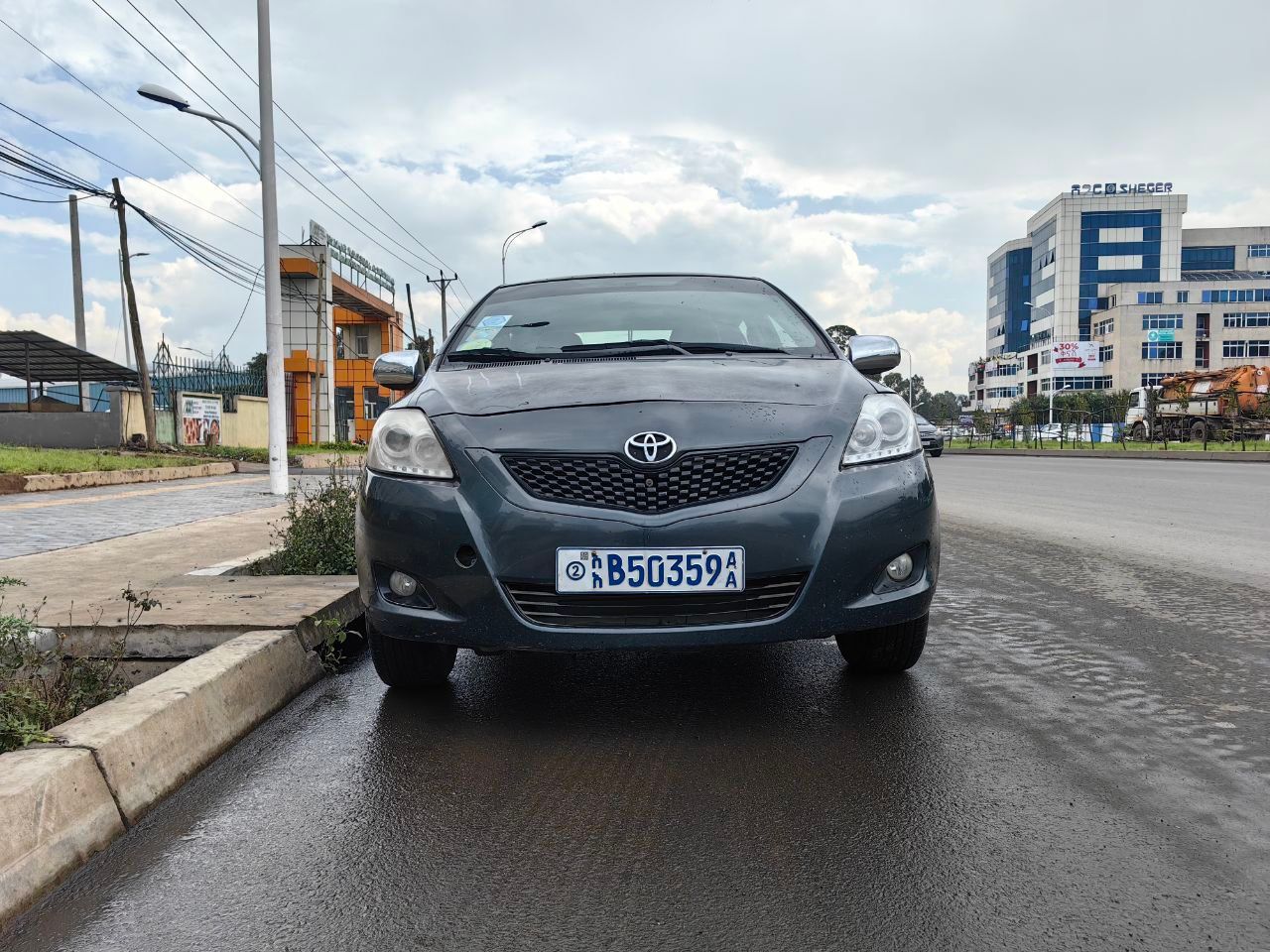 Toyota Yaris Sedan - Image