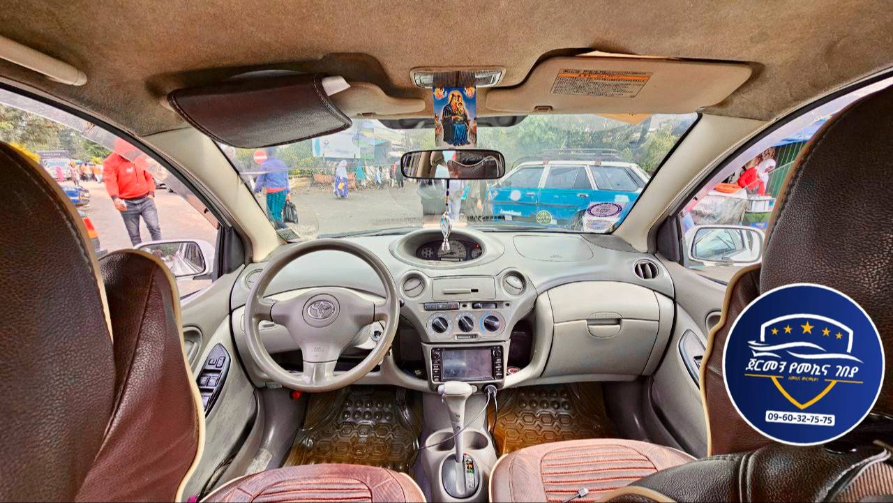 2003 Toyota Platz አስቸኳይ  - Image