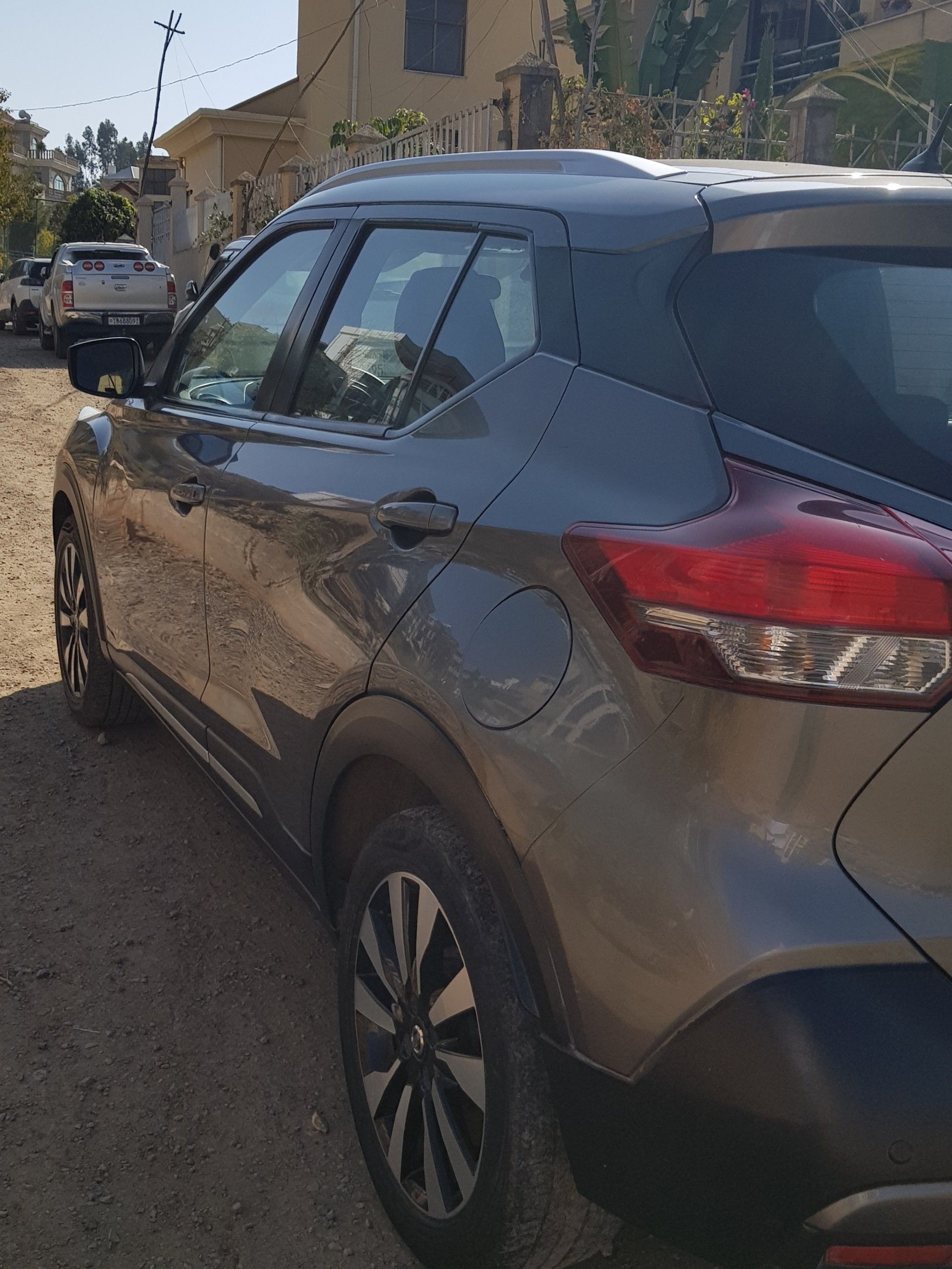 Toyota Kicks - Image