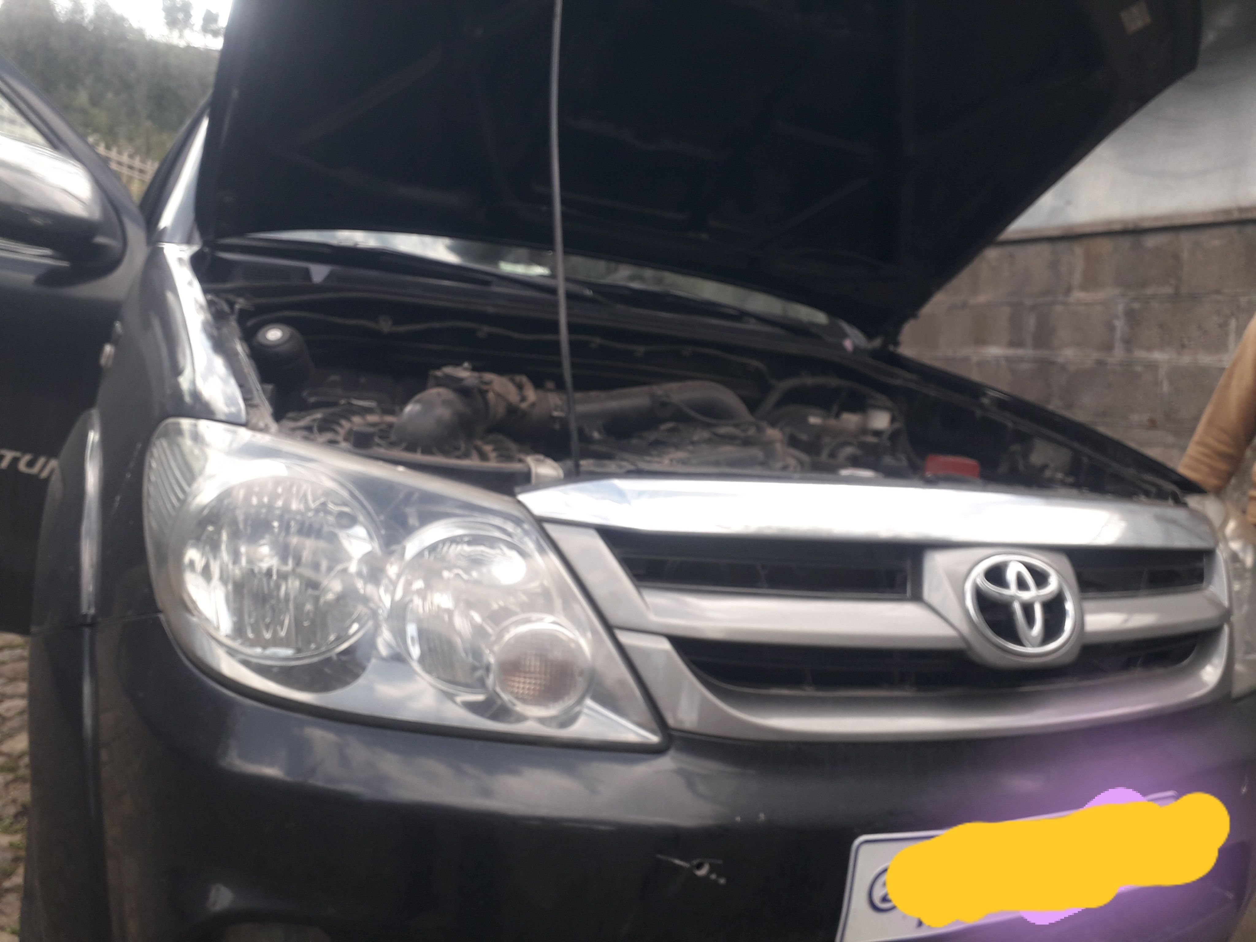 TOYOTA FORTUNER 4 ሲሊደር - Image