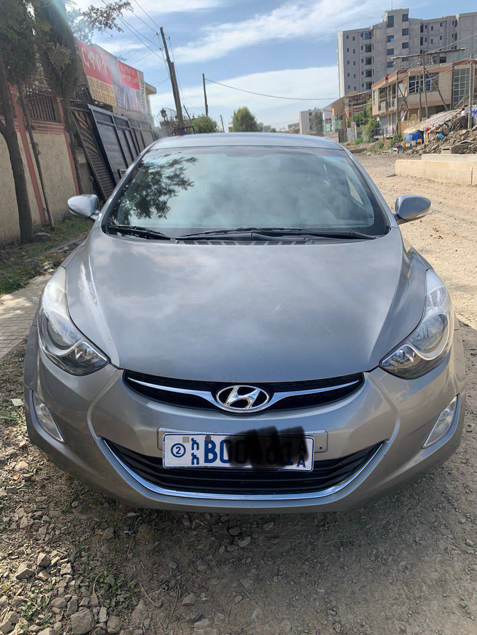 HYUNDAI AVANTE 