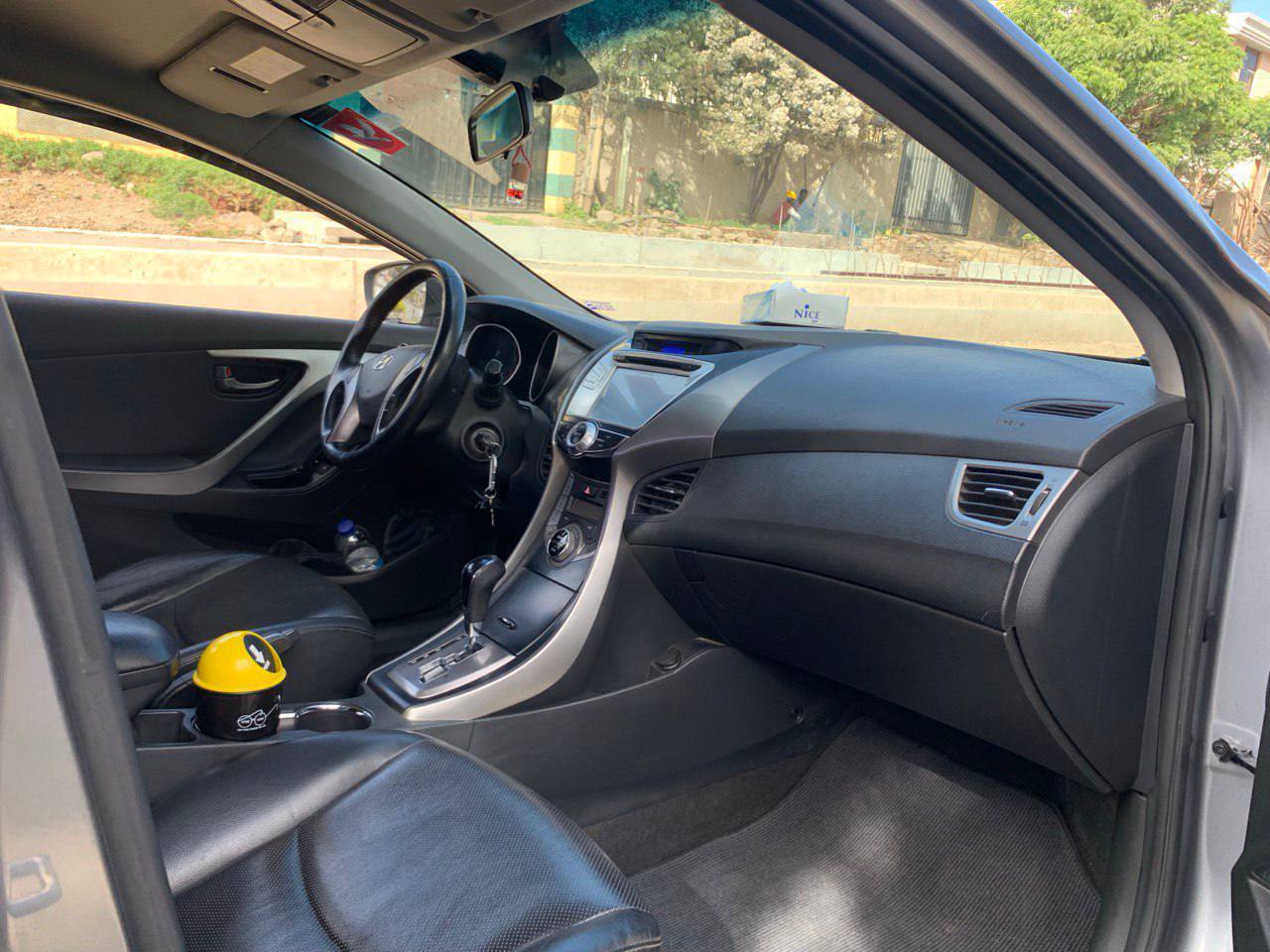 HYUNDAI AVANTE - Image