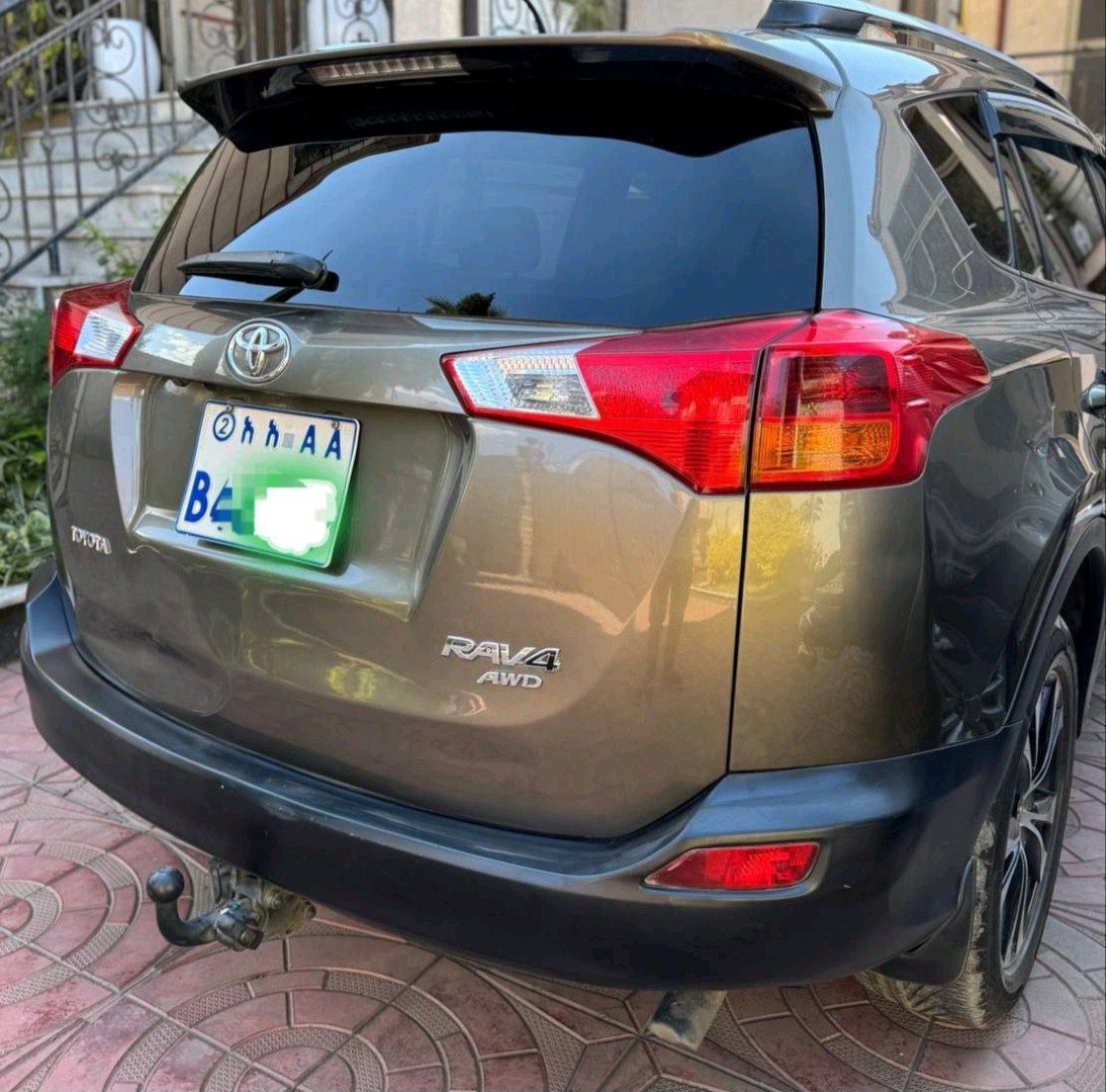 2016 AUTOMATIC RAV4,EUROPE,SUPER EXCELLENT CONDITION!! - Image
