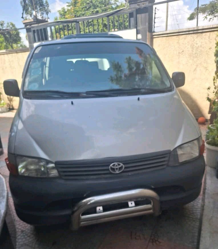 TOYOTA DOLPHIN,D4D,2005,EXCELLENT CONDITION. - Image