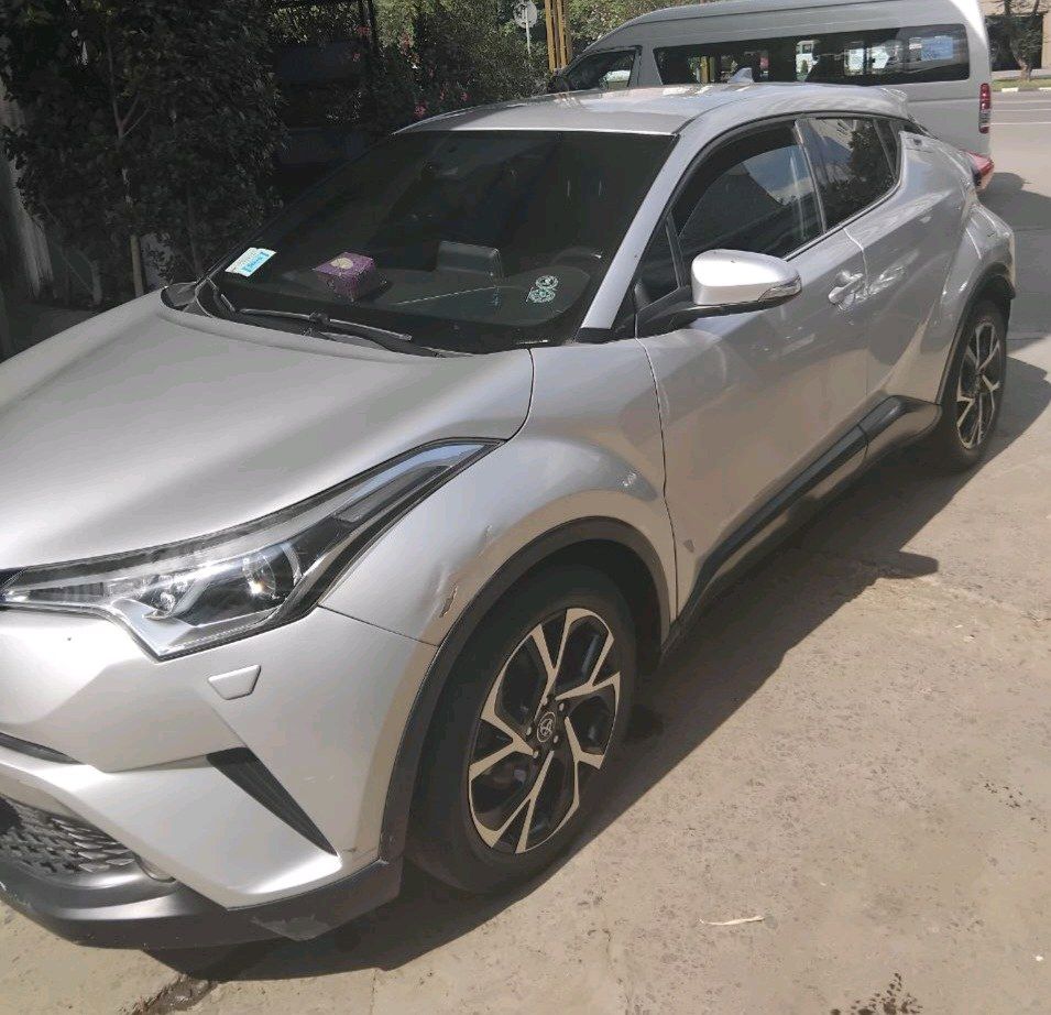 TOYOTA C-HR,FULL OPTION,1.2cc,EUROPE,EXCELLENT CONDITION!! - Image