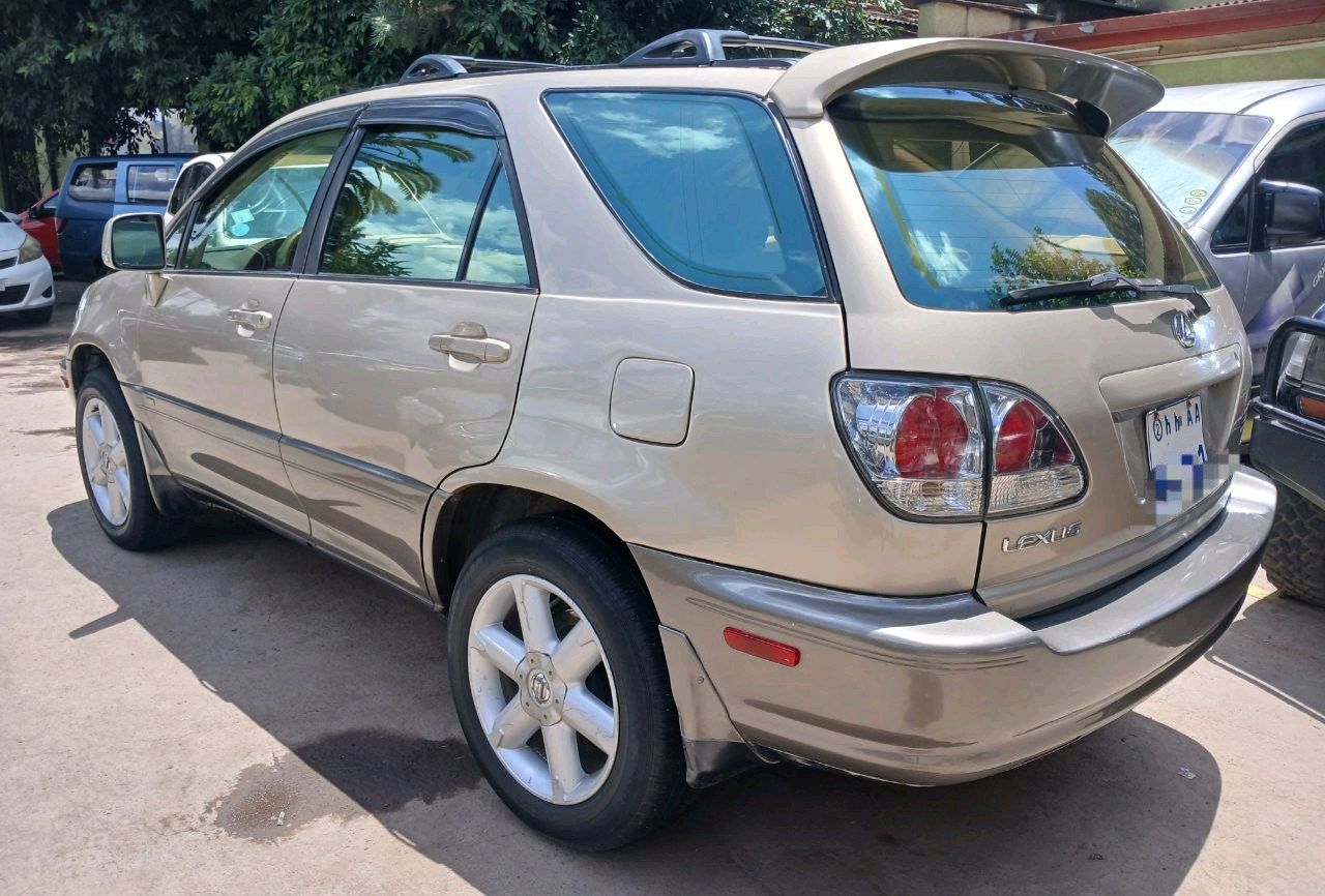 LEXUS RX 300,AUTOMATIC,2002,EXCELLENT CONDITION - Image