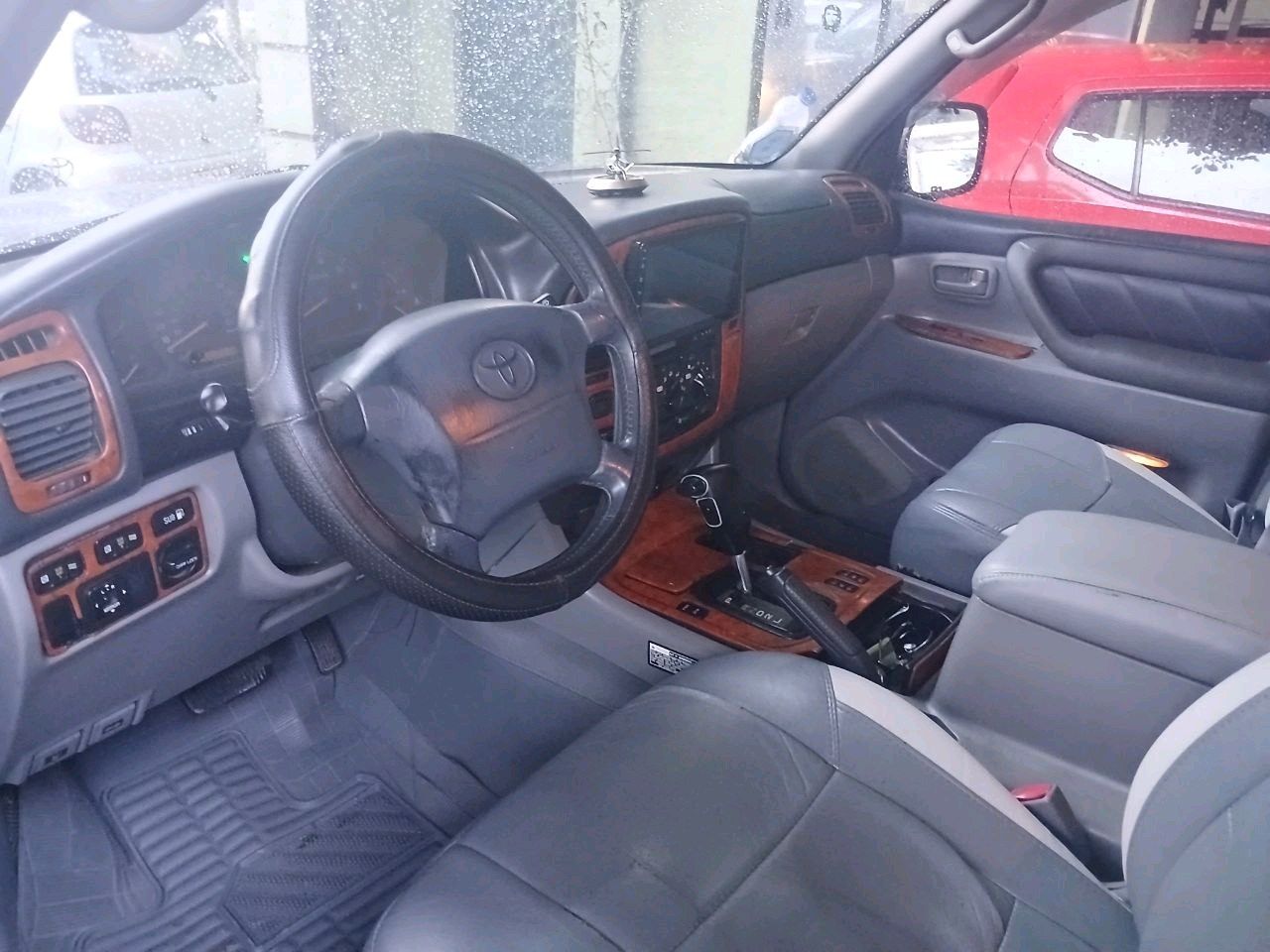 AUTOMATIC LAND CRUISER,2003,7 SEAT,EXCELLENT CONDITION!! - Image