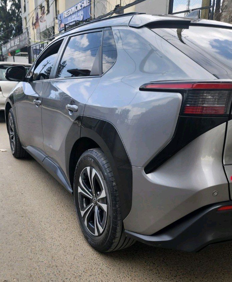 2023 bz4x,Engine:full option, 160KW,214HP,Automatic. - Image