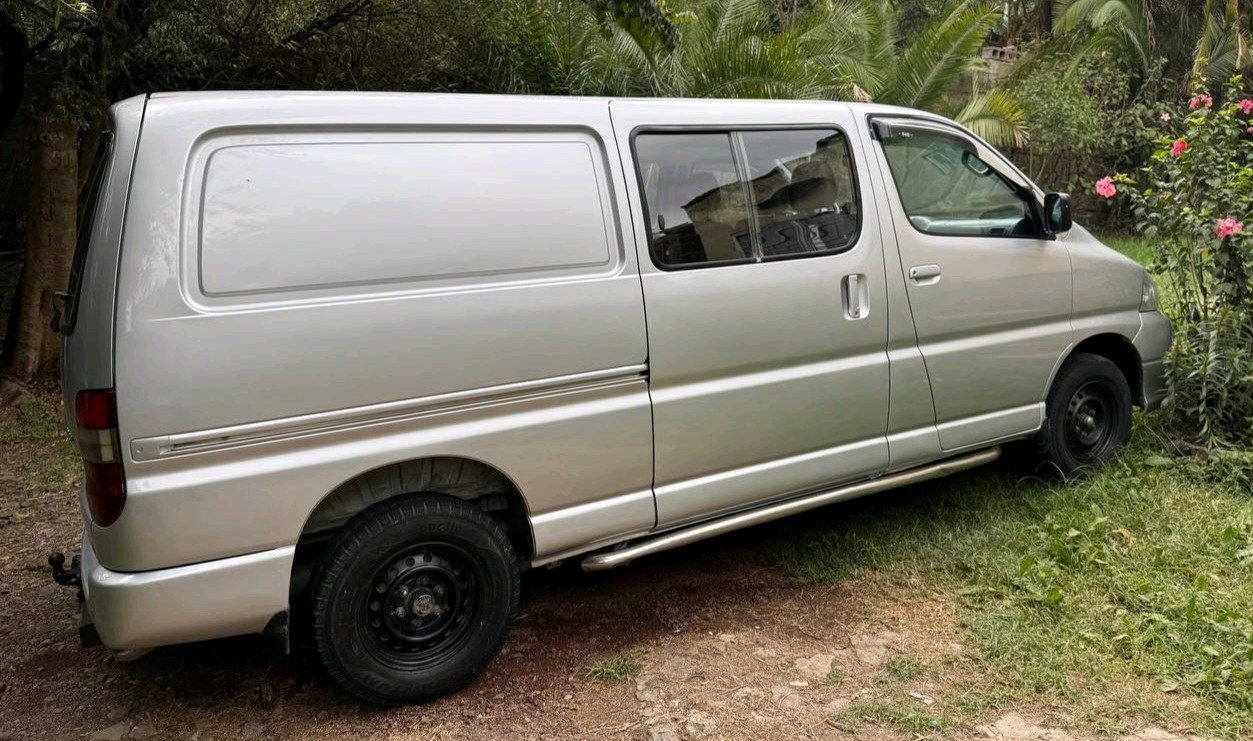 Toyota Dolphin,2008,D4D,excellent condition!! - Image