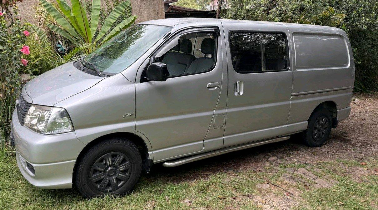 Toyota Dolphin,2008,D4D,excellent condition!! - Image