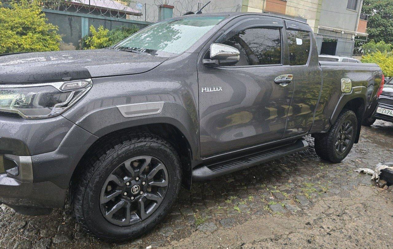  Toyota Invincible,Automatic,2021,Germany. - Image