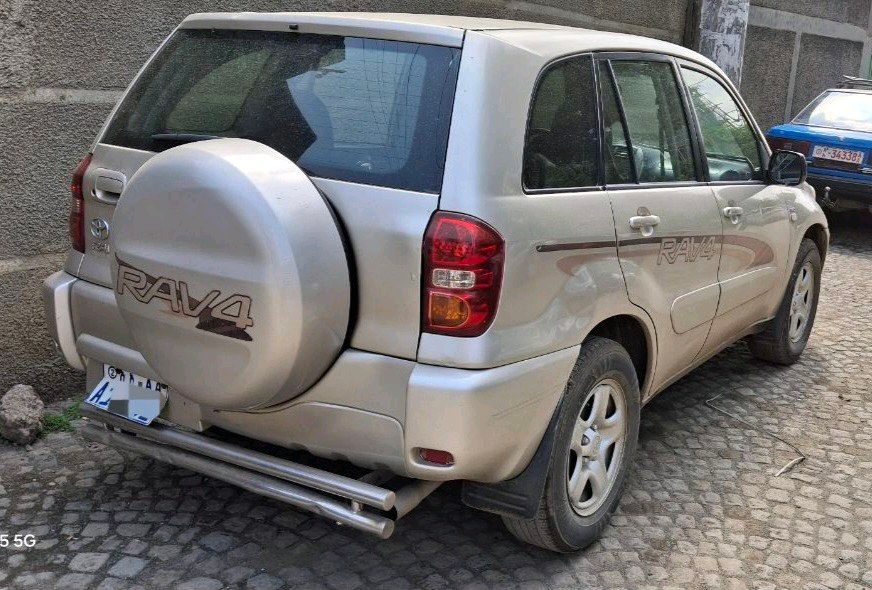 2005 Rav4,excellent condition!! - Image