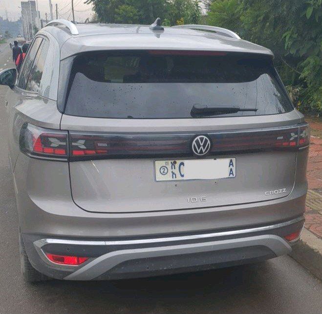 ID.6 CROZZ,2022,7-SEATER,NEW CAR!!