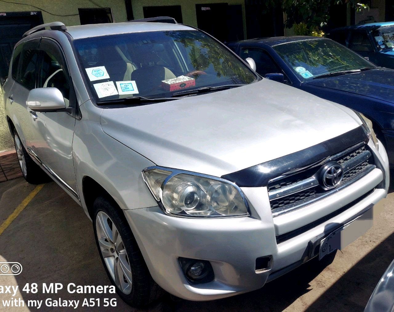 2011 AUTOMATIC RAV4,EXCELLENT CONDITION,2.0 cc. - Image