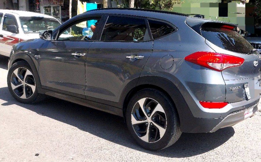 HYUNDAI TUCSON,2017,EXCELLENT CONDITION!!