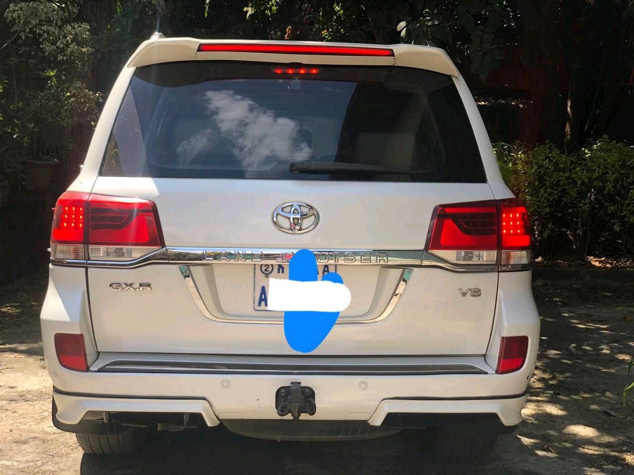 TOYOTA LANDCRUISER,V8,2020 UPGRADED FROM 2010. - Image