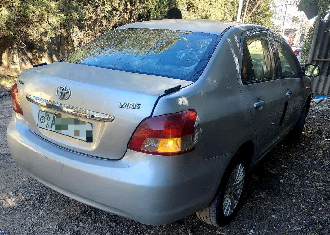 YARIS SEDAN,EUROPE,MERI YALZORE,1.3CC. - Image