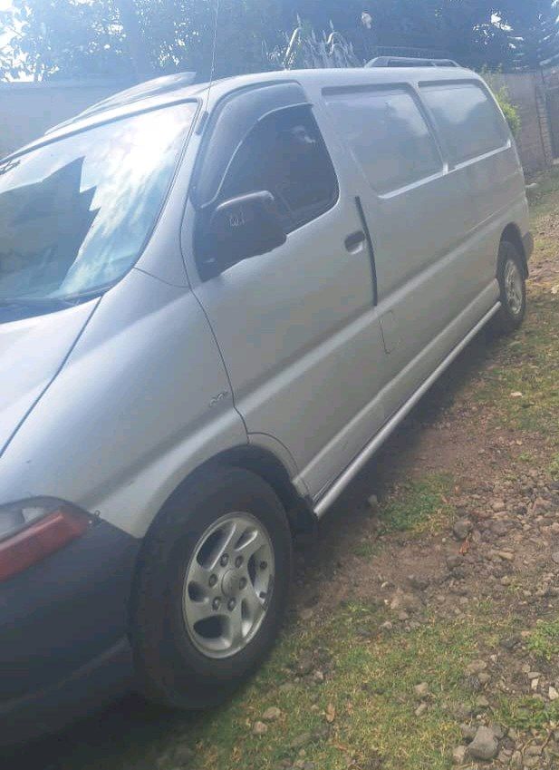 D4D DOLPHIN,VAN,2005,ደረጃ 1. - Image
