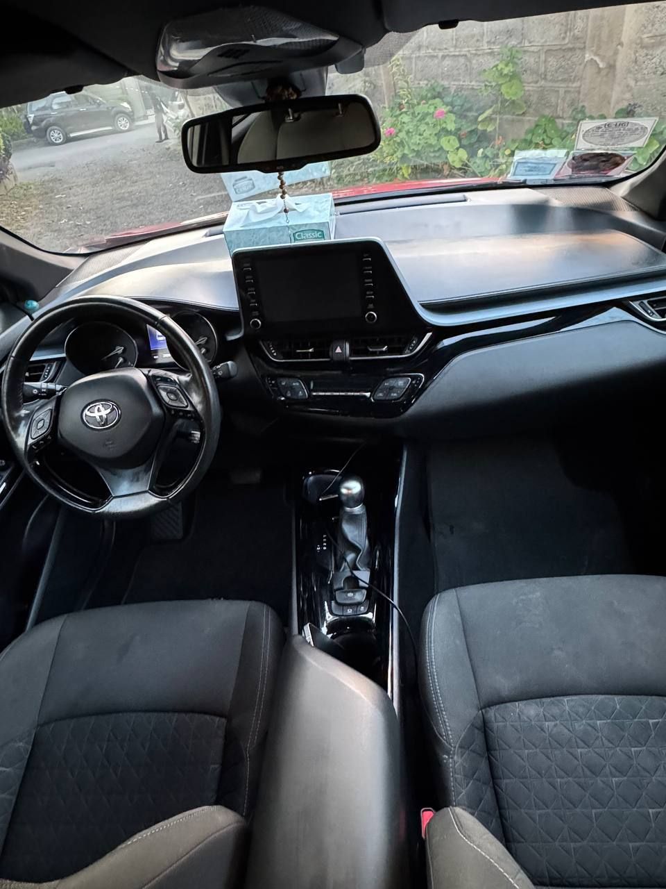 TOYOTA CH-R - Image