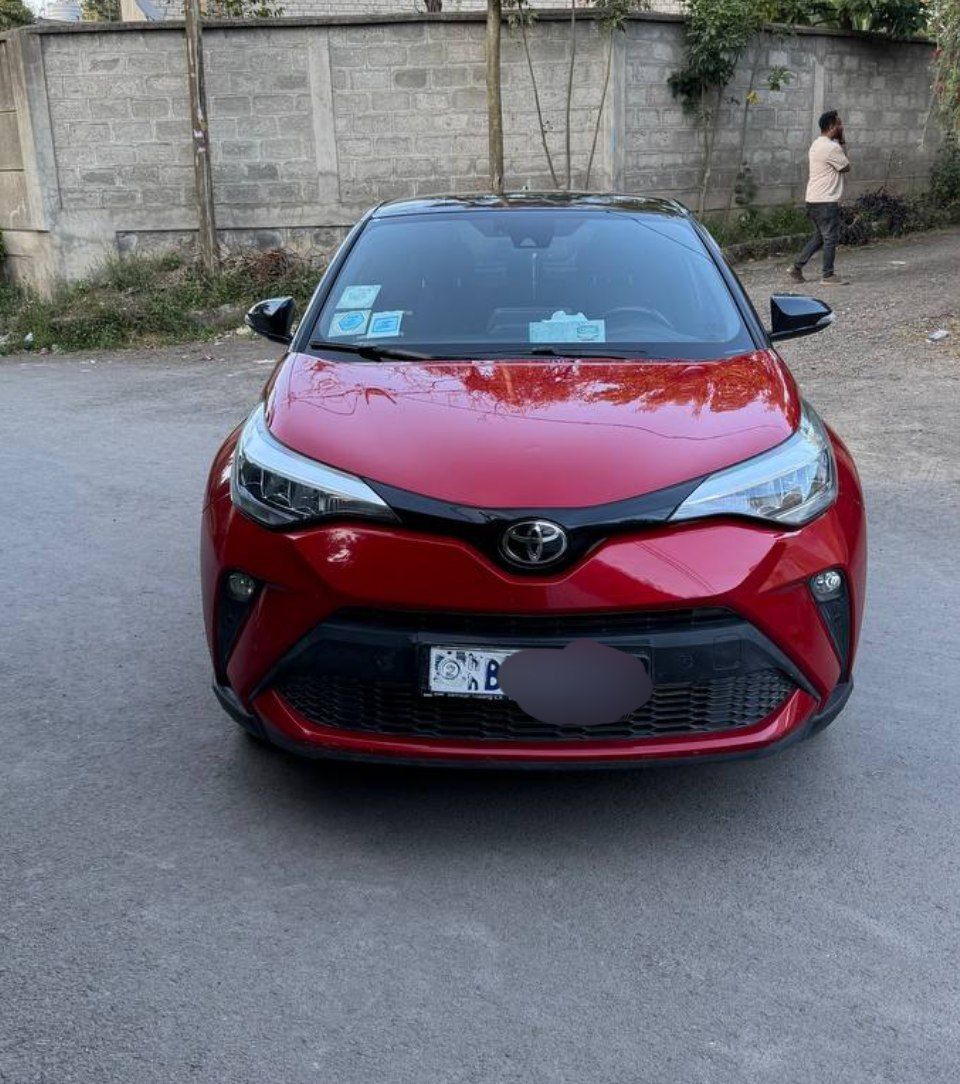 TOYOTA CH-R - Image