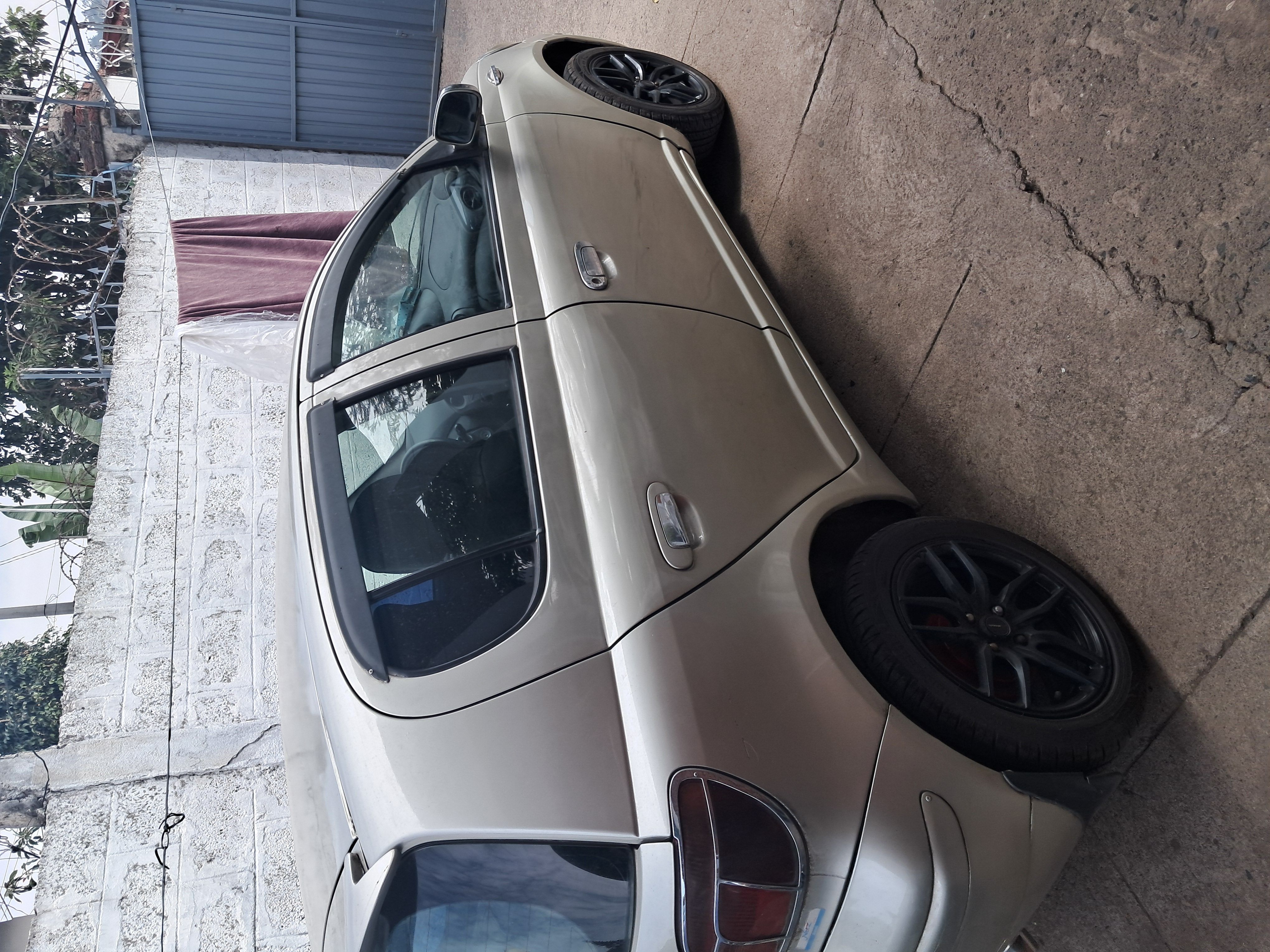 TOYOTA VITZ 2002 - Image